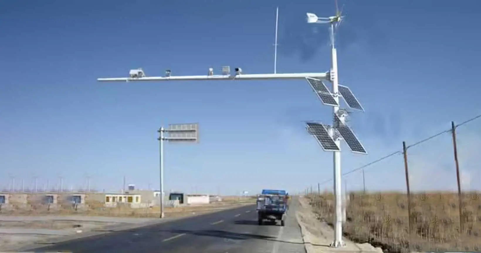 Controller di carica solare MPPT nel progetto Highway